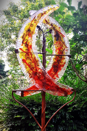 Danny Beinsberger - Did we meet before (Detail)(Glass fusion)